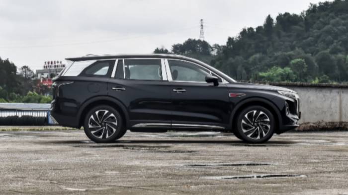 Big Brother is Big Brother, Hongqi HS7 PHEV's hybrid is not just fuel-efficient
